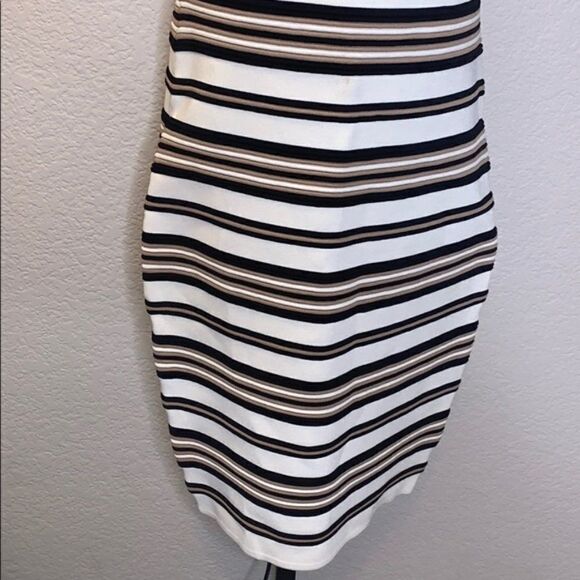 𝅺FELICITY & Coco Bodycon Bandage Striped Dress - Picture 9 of 11